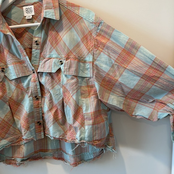 Urban Outfitters BDG Plaid Cotton Button Up Easter Boxy Cropped Shirt Blue Red - Picture 10 of 15